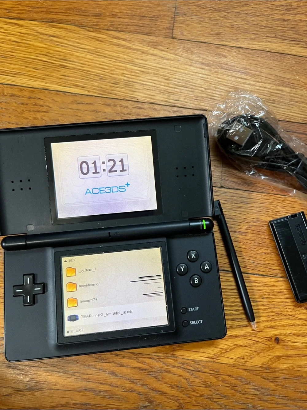 Nintendo DS Lite Handheld Console Pokémon black white Mario Zelda Kirby